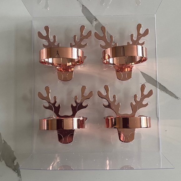 🌲BNWT Set of 8 Reindeer Napkin Holders 🌲 - Picture 4 of 7